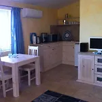 Charmantes Mit Balkon Und Pool By Interhome *