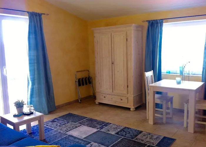 Апартаменты Charmantes Mit Balkon Und Pool By Interhome Новиград-Далмация