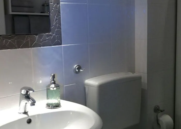 Charmantes Mit Balkon Und Pool By Interhome * Новиград-Далмация