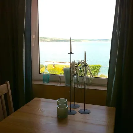 Apartamento Charmantes Mit Balkon Und Pool By Interhome Novigrad (Dalmatia)